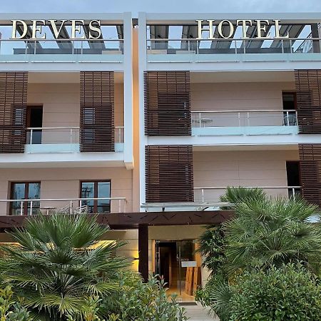 Deves Hotel Náuplia Exterior foto