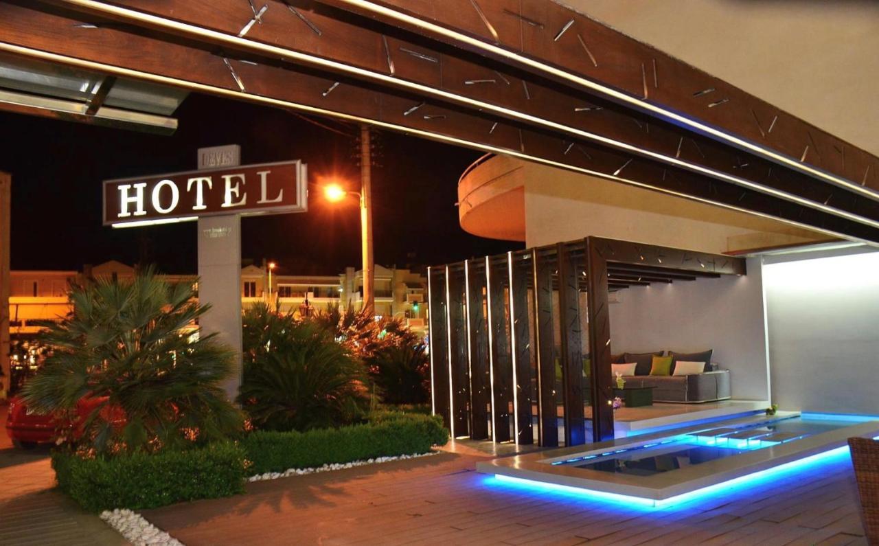 Deves Hotel Náuplia Exterior foto