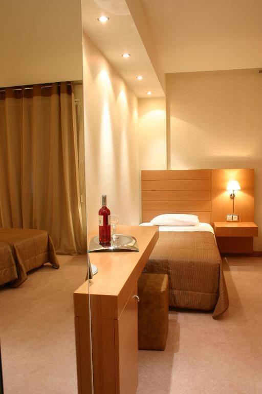 Deves Hotel Náuplia Quarto foto