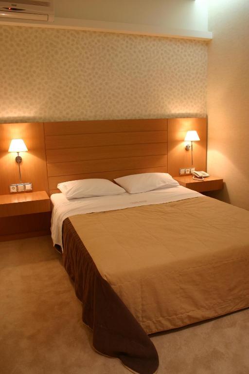Deves Hotel Náuplia Quarto foto